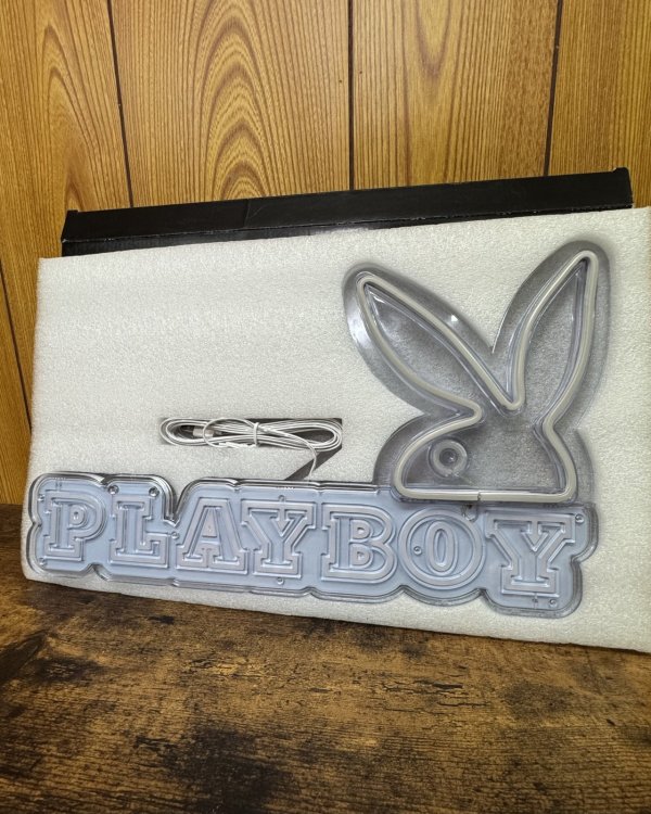 画像3: 送料無料 在庫1個のみ PLAYBOY / NEON LED Light Up Sign Rabbit Head & Logo (3)