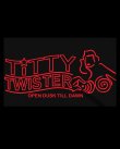 画像2: 10月19日23:59分締切 予約注文 送料無料 From Dusk Till Dawn / Quentin Tarantino Titty Twister スウェット ブラック (2)