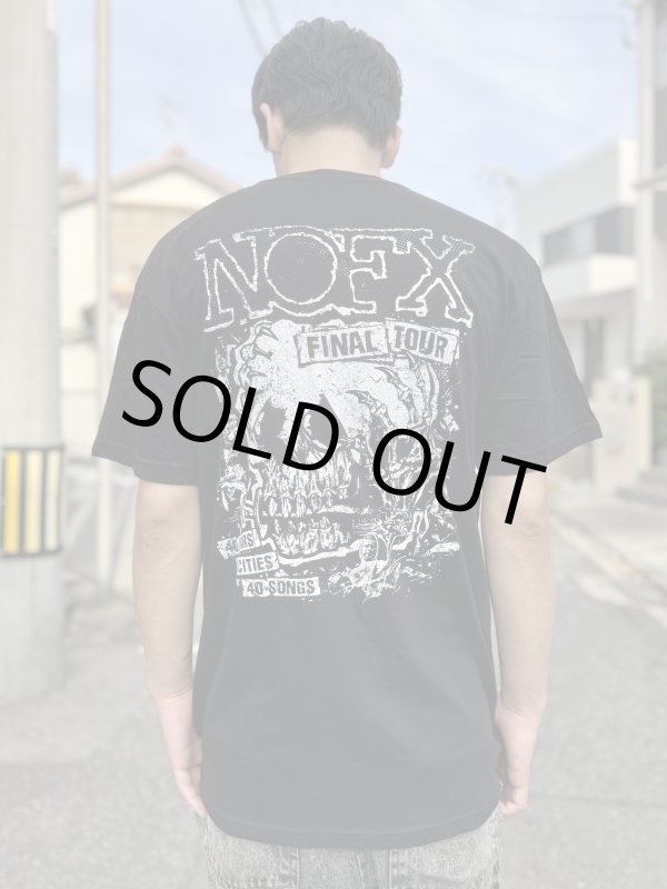 画像3: 送料無料 XLサイズラスト2枚で終了 NOFX "Final Tour Last Merch" / Final Tour Skull Tシャツ (made in USA) (3)