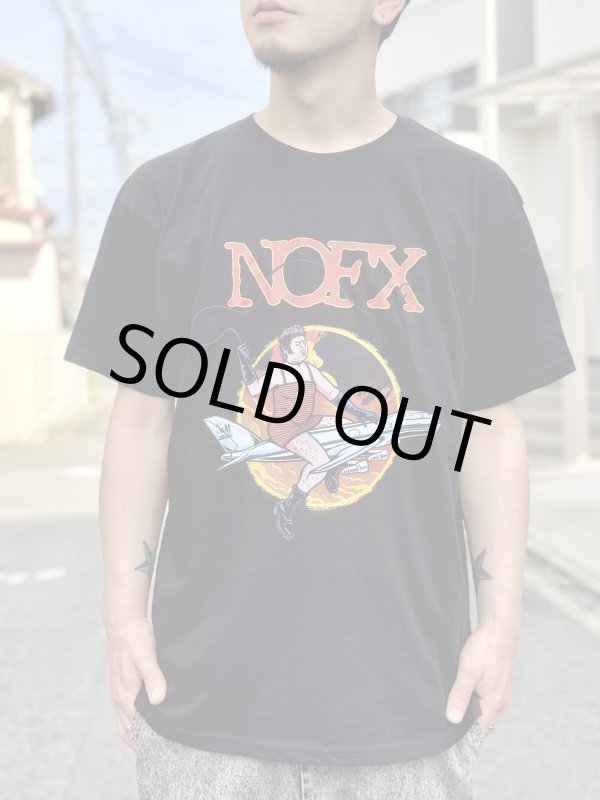 画像3: 送料無料 Lサイズラスト1枚で終了 NOFX "Final Tour Last Merch" / S&M Airlines Tシャツ (made in USA) (3)