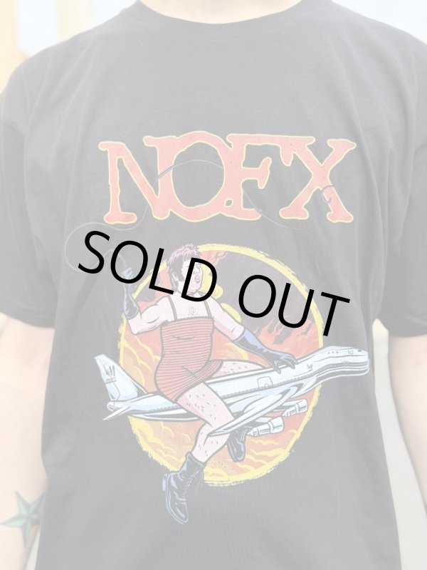 画像2: 送料無料 Lサイズラスト1枚で終了 NOFX "Final Tour Last Merch" / S&M Airlines Tシャツ (made in USA) (2)