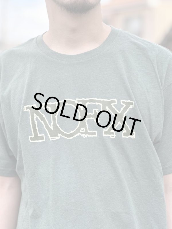 画像9: 送料無料 XL,2XLサイズラスト1枚ずつで終了 NOFX "Final Tour Last Merch" / Dropping Bombs Tシャツ (made in USA) (9)