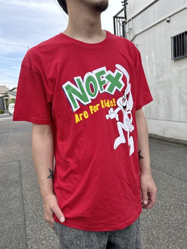 画像2: 送料無料 NOFX "Final Tour Last Merch" / Are For Kids Tシャツ (made in USA) (2)