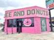 画像9: 送料無料 ラスト1枚で終了 TREJO'S COFFEE & DONUTS / Logo メッシュキャップ BLACK/PINK (9)