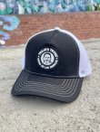 画像1: 送料無料 ラスト1枚で終了 TREJO'S COFFEE & DONUTS / Logo メッシュキャップ BLACK/WHITE (1)