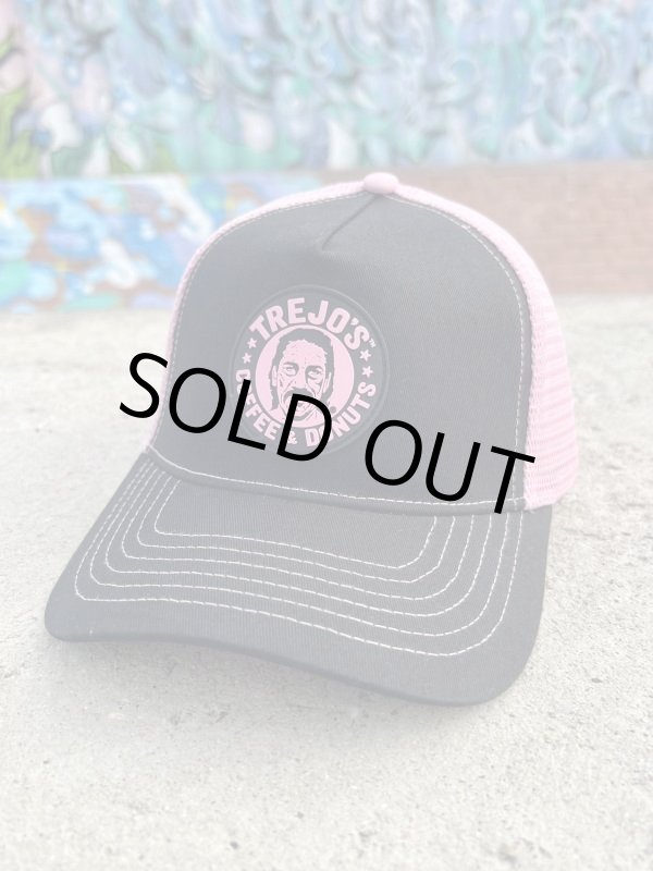 画像1: 送料無料 ラスト1枚で終了 TREJO'S COFFEE & DONUTS / Logo メッシュキャップ BLACK/PINK (1)