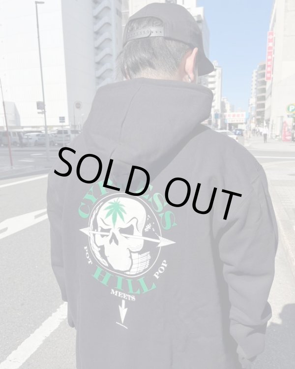 画像4: 送料無料 Lサイズラスト1枚で終了 CYPRESS HILL x POT MEETS POP / Skull & Compass プルオーバーパーカー BLACK (4)