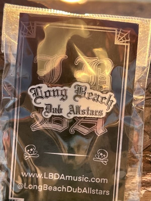 画像3: LONG BEACH DUB ALLSTARS / Classic Logo ピンバッジ (3)